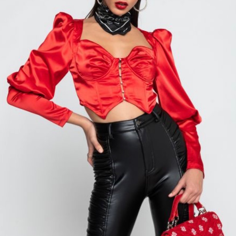 Red Button Top